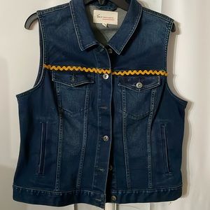Upcycled Two by Vince Camuto jeans vest size Large. Butterflies and flowers.